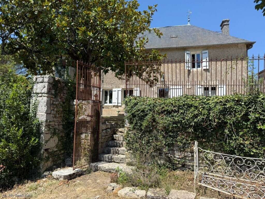 Maison à RUFFEC