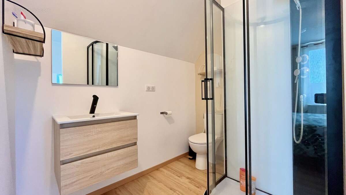 Maison à BONNETABLE