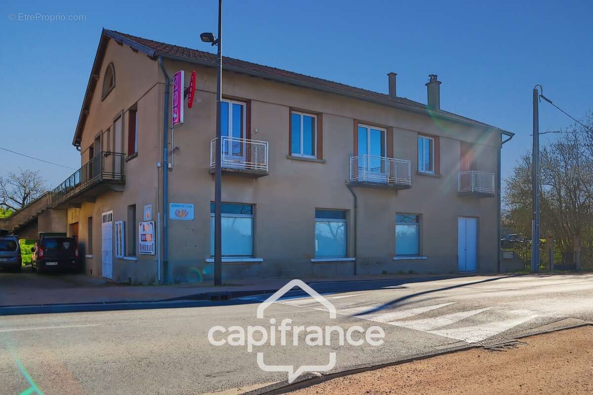 À VENDRE – Ensemble Immobilier Spécial Investisseur – Fort Potentiel Locatif PASLIERES (63) - photo 3