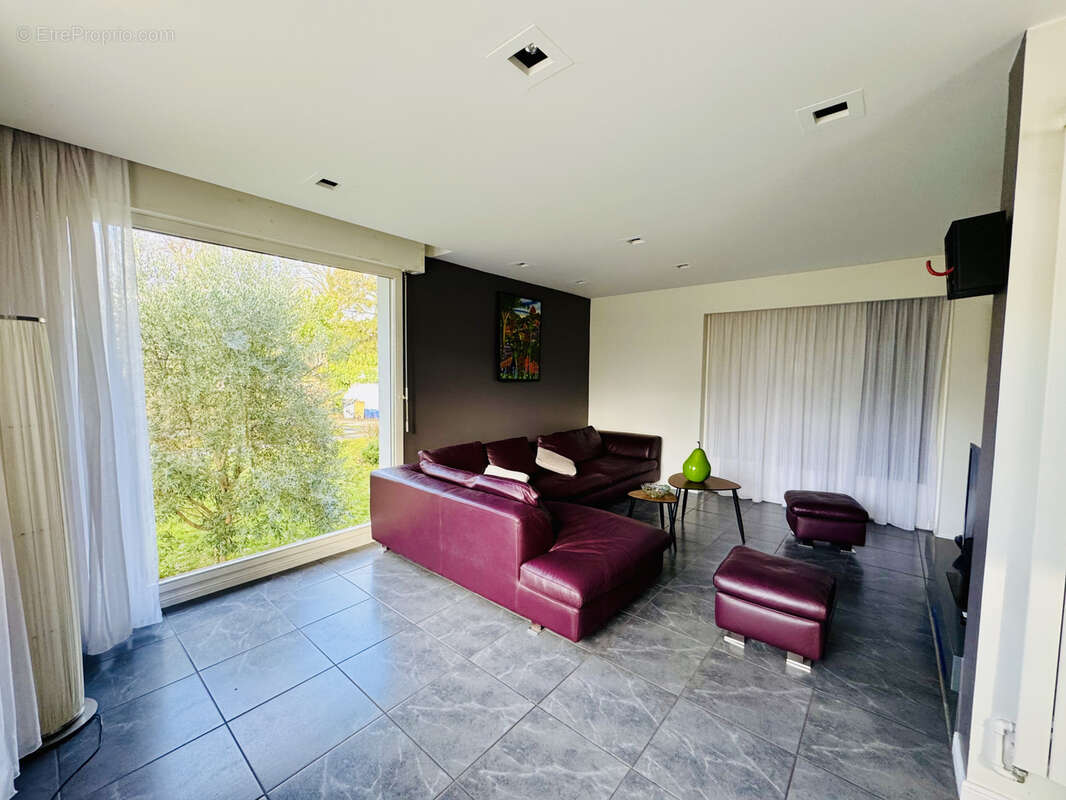 Maison à DAMMARIE-LES-LYS