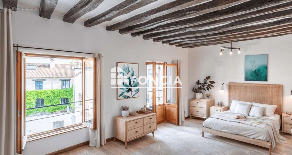 Appartement à LE MESNIL-LE-ROI
