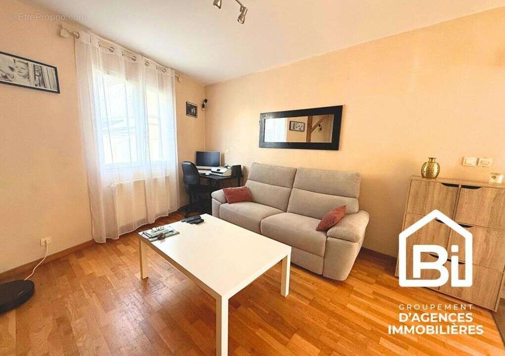 Maison à BIEVILLE-BEUVILLE