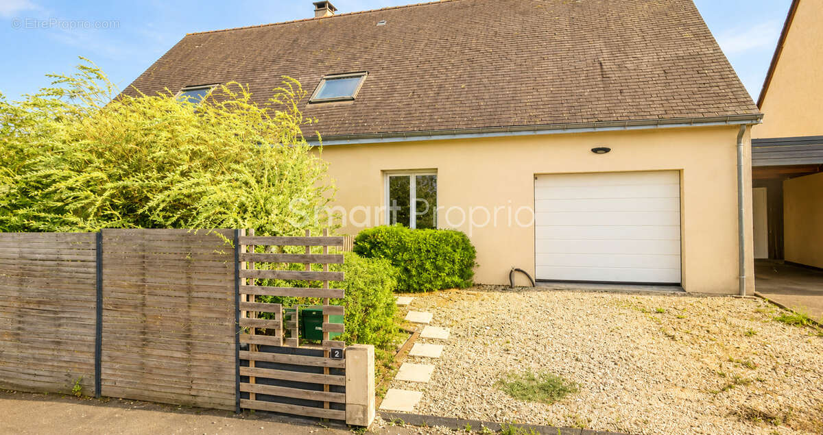 Maison à CHAMP-SUR-LAYON