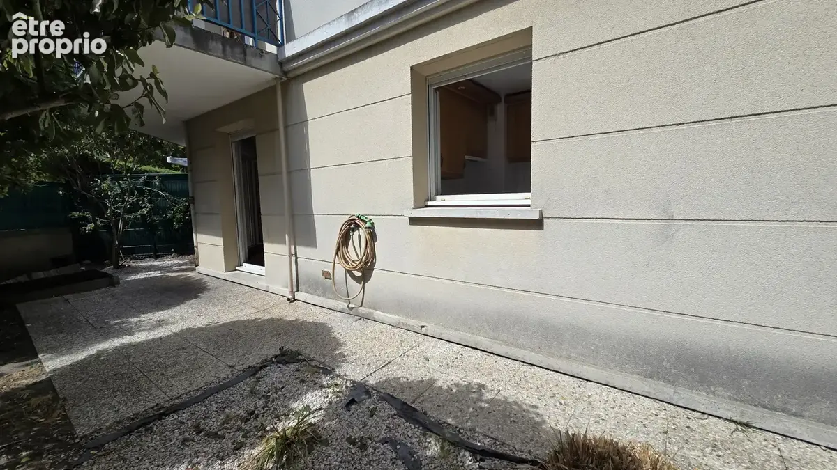 Appartement 2 pièces 49 m2 - Terrasse - Cave - Parking - photo 15