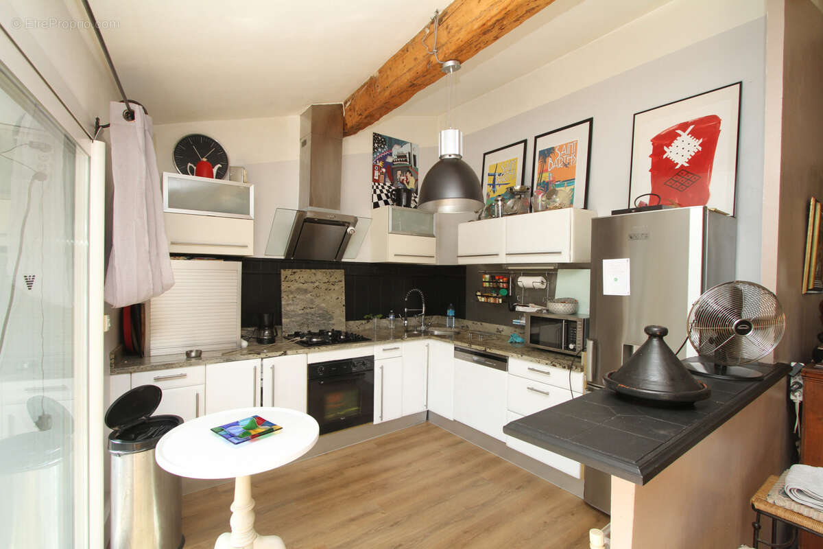 Maison à POUSSAN