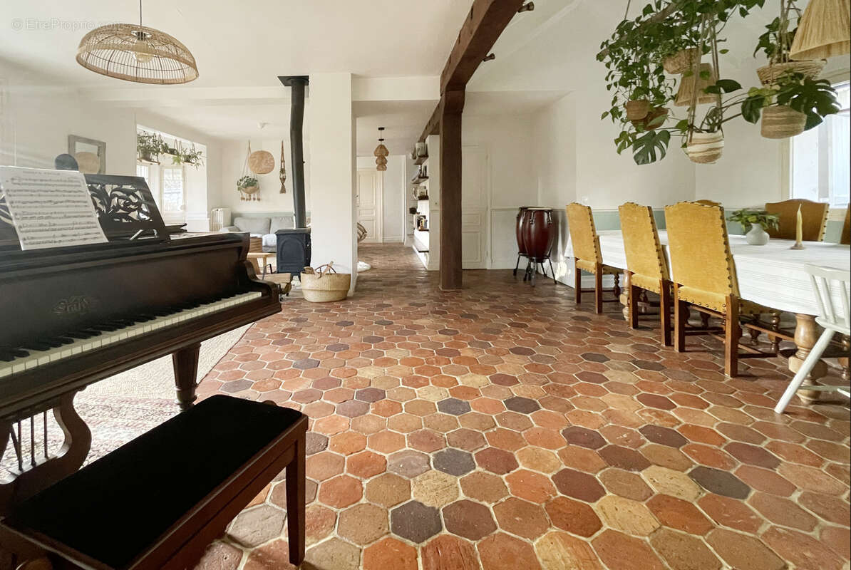 Maison à BOURRON-MARLOTTE