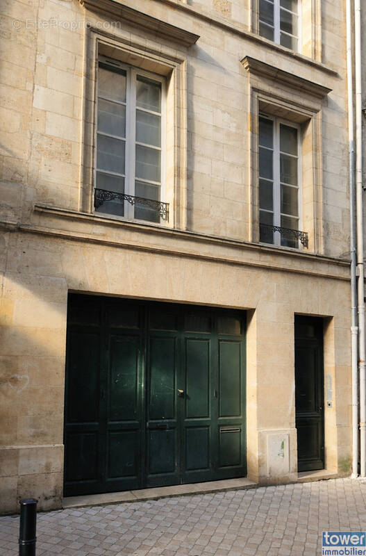 Appartement à BORDEAUX