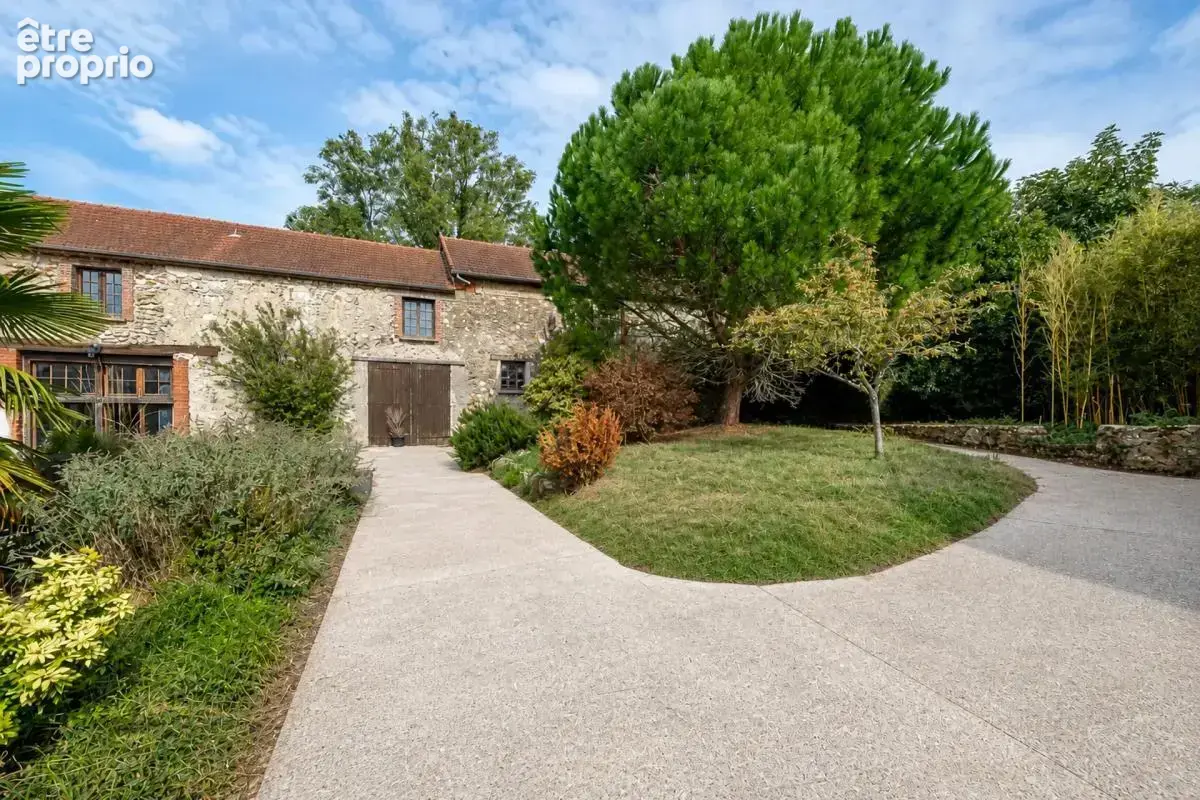 Élégante maison de maître sur un parc de 5 000 m² à Festigny - photo 12