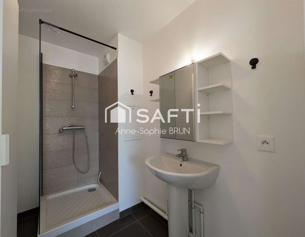 Photo 7 - Appartement à COLOMBES