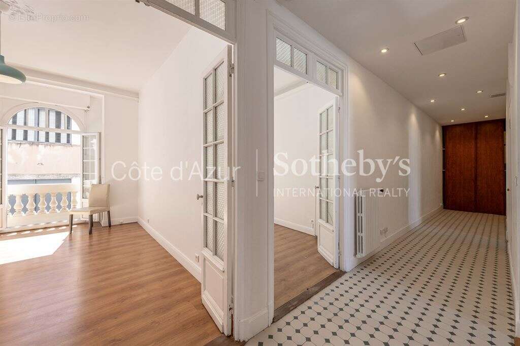 Nice centre appartement bourgeois 4 pièces 85 m² proche Dubouchage au calme avec balcon - photo 6