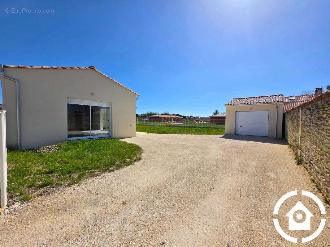 Maison neuve de plain-pied - Confort et modernité à deux pas - photo 4
