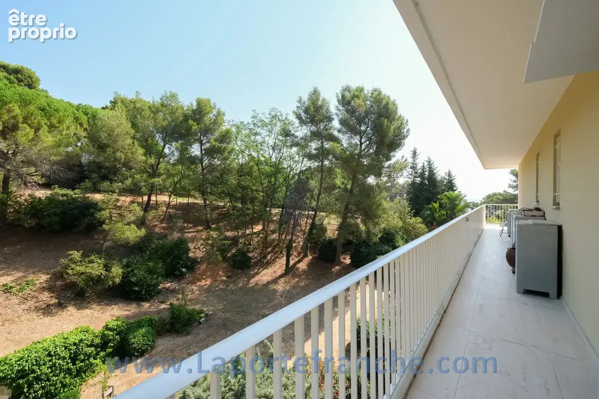 Appartement de 118 m2 vue mer dans résidence sécurisée parc piscine olympique - photo 12