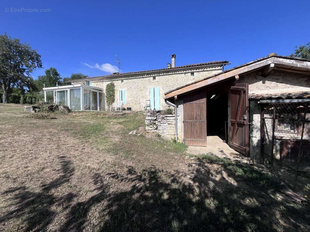 Propriété d'exception entre Rauzan et Pellegrue - photo 3