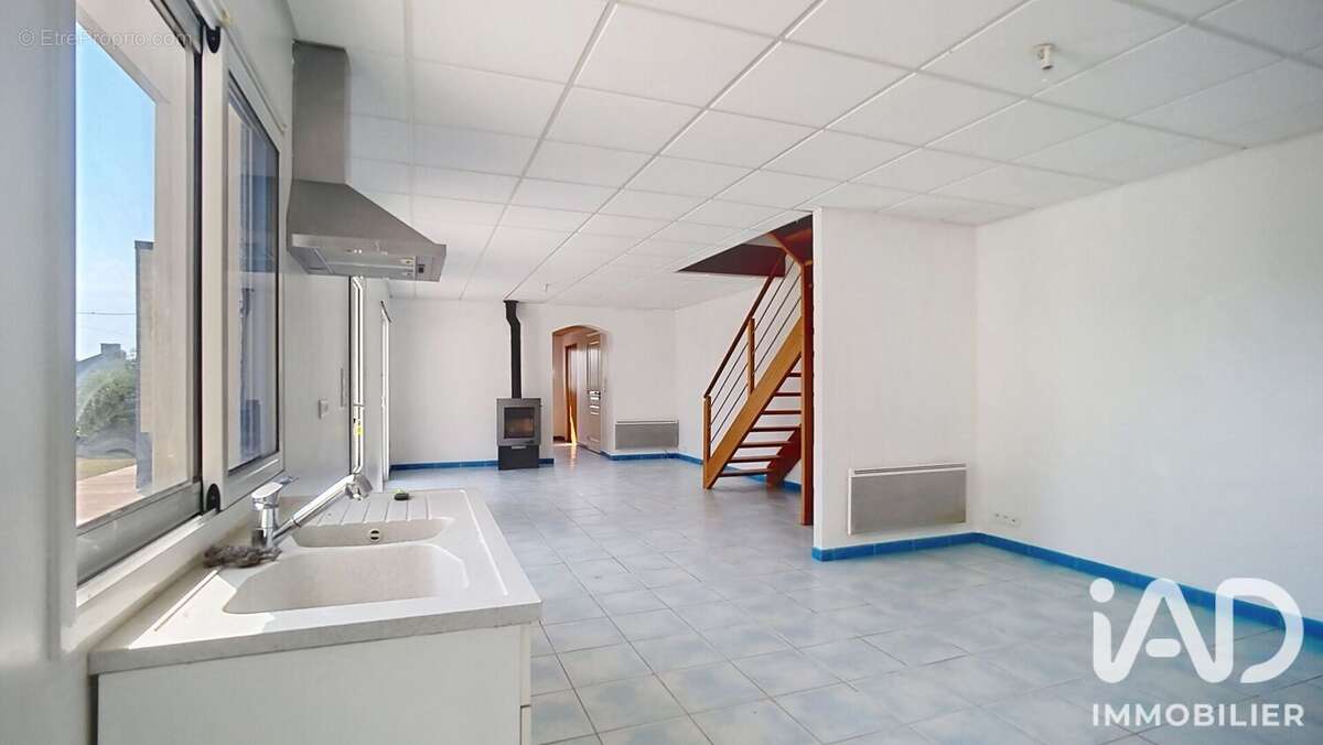 Maison 90 m² à Plozevet  - photo 5