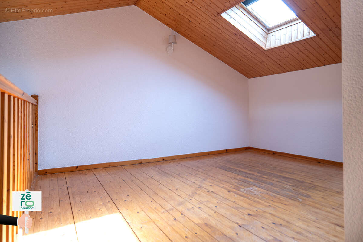Maison à MONTAIGU