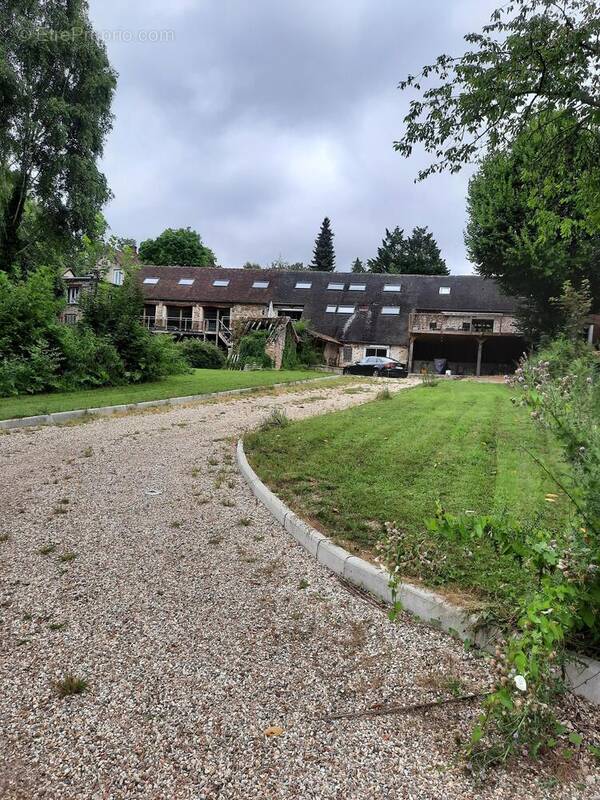 n°6 - Maison à VERNON