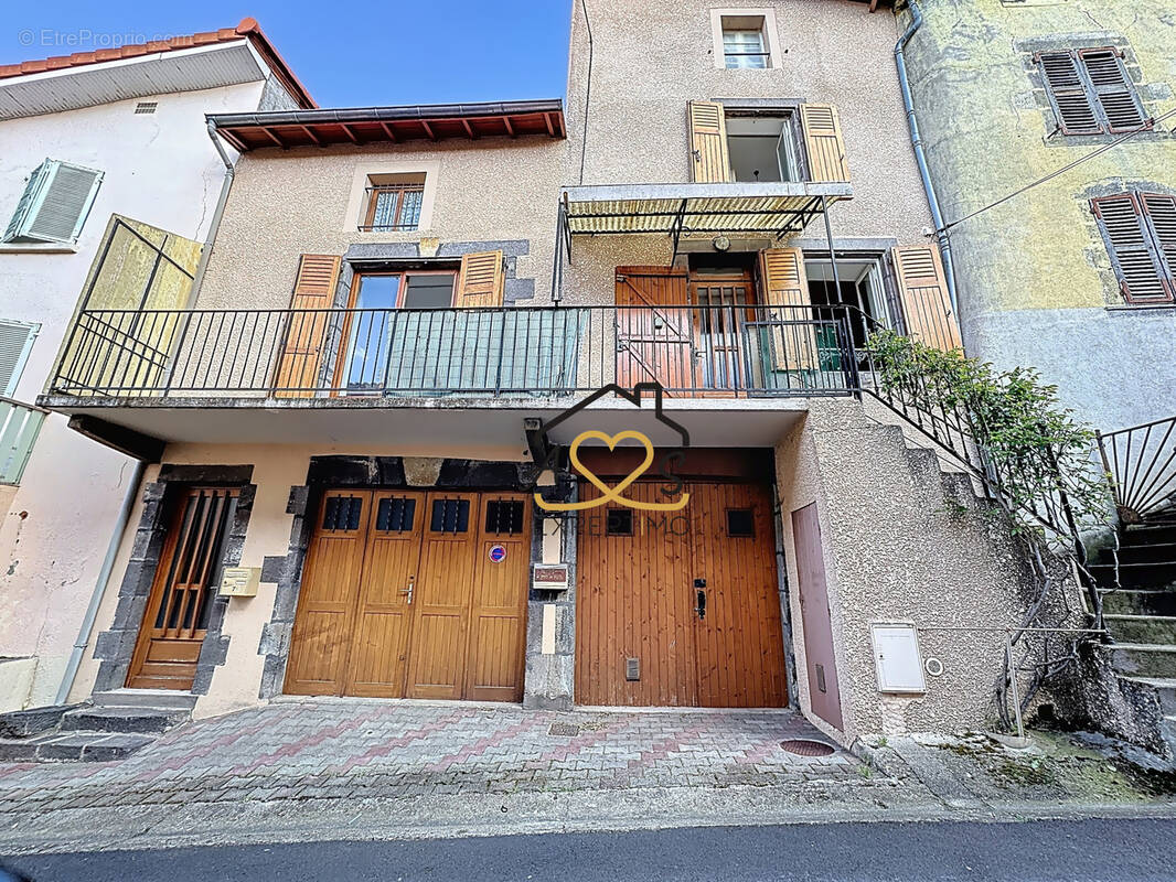 Maison à DALLET