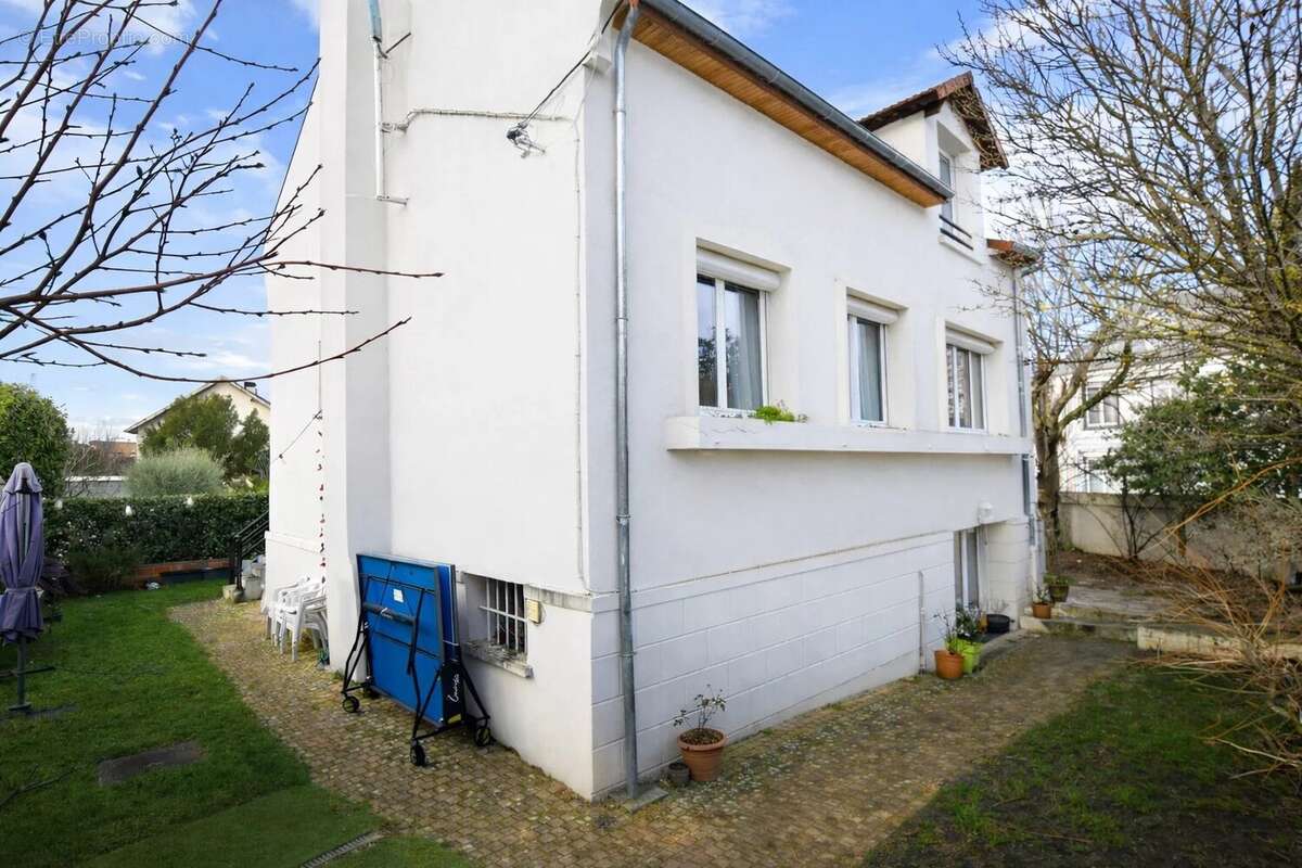 Le vesinet - maison 7 chambres  - terrain 404 m² - 12 mn rer - photo 17