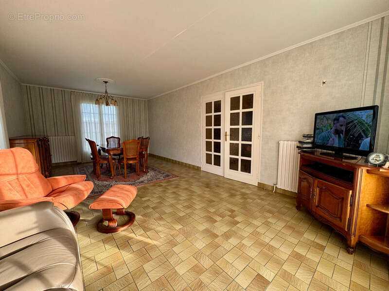Maison à ECOUFLANT