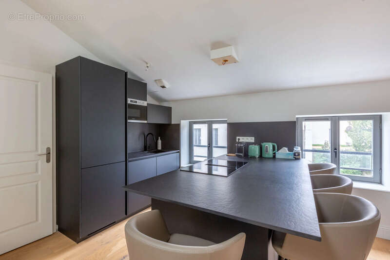 Appartement à CHAMPAGNE-AU-MONT-D'OR