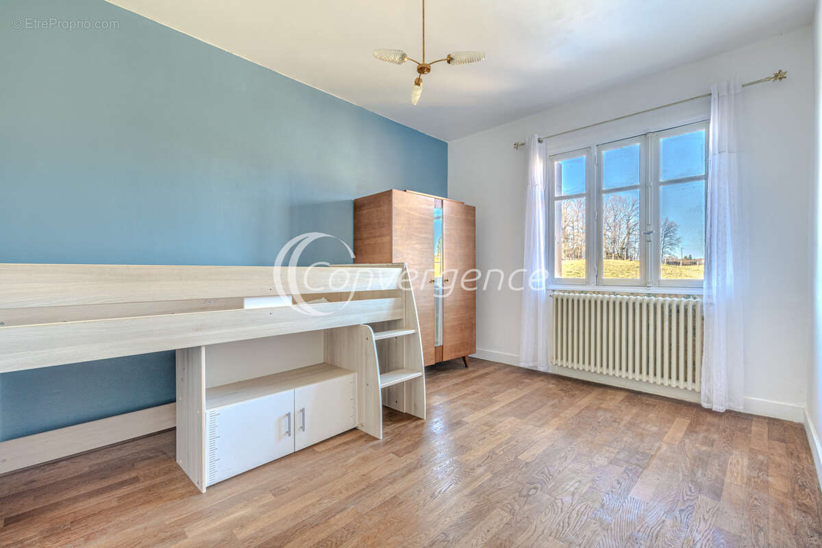 Maison à LA PORCHERIE