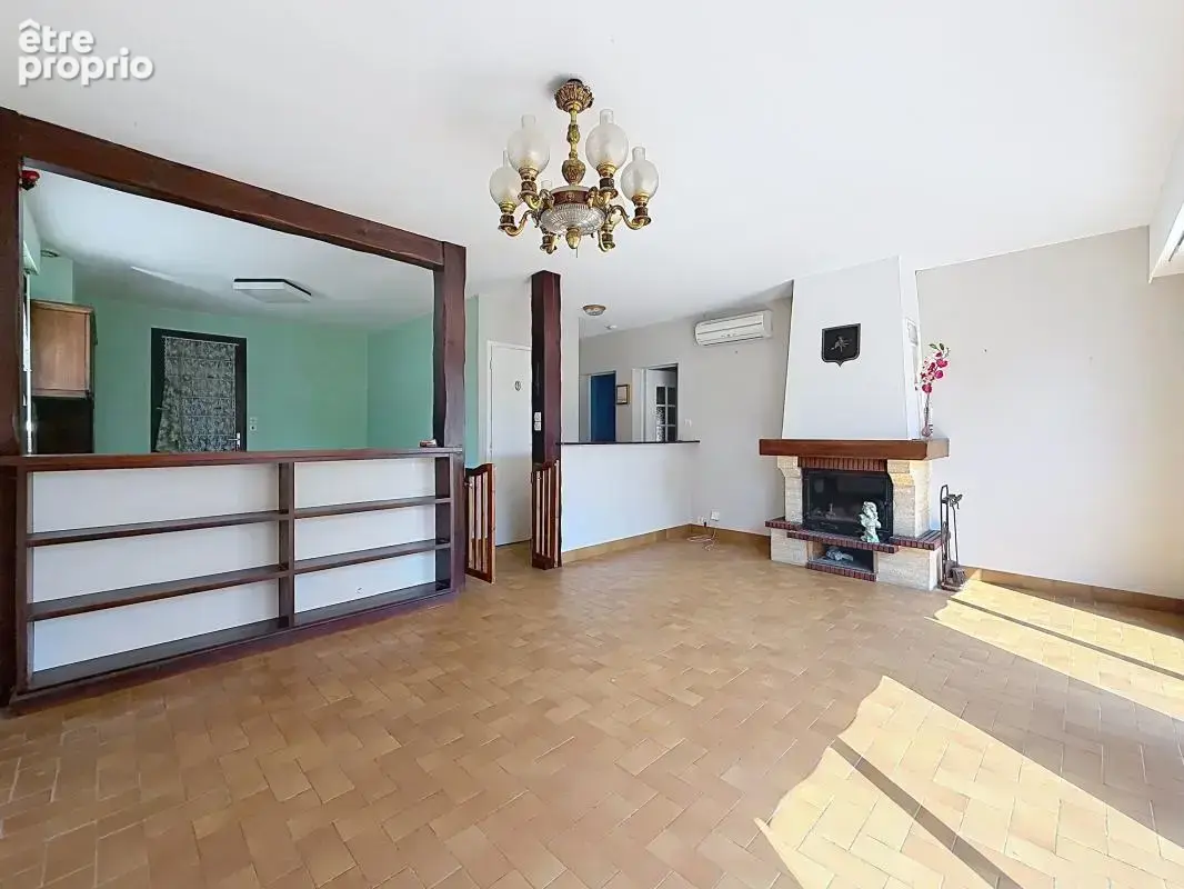 Maison À Vendre  Saint Eloi - photo 4
