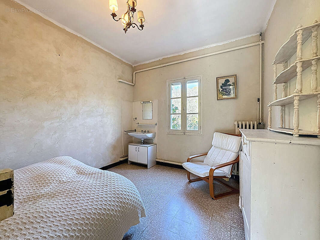 Maison à VILLENEUVE-LES-AVIGNON