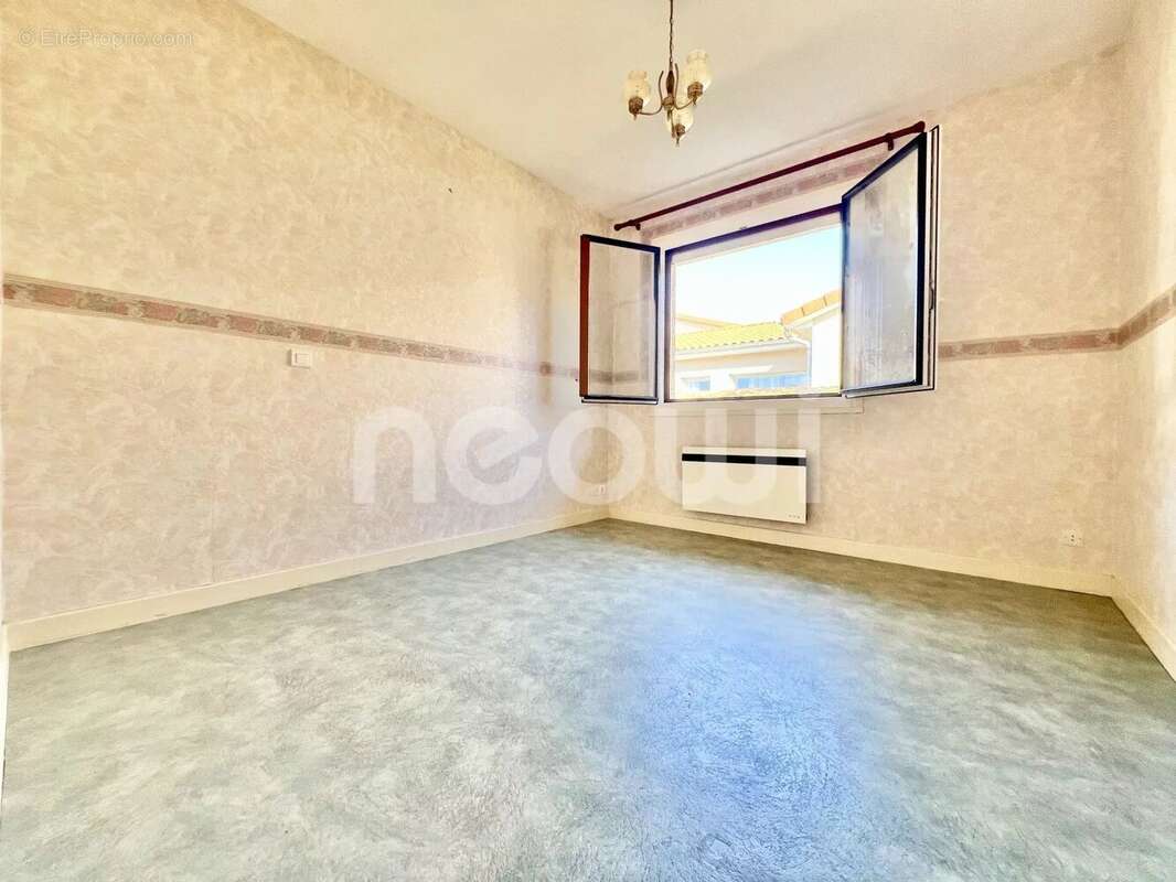 Maison à AIGUEPERSE