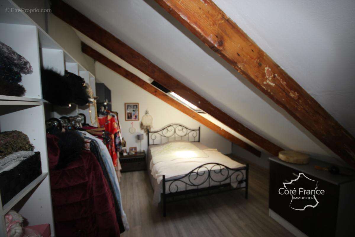 GIVET Maison d'habitation 2 chambres, idéal pour investisseu - photo 6