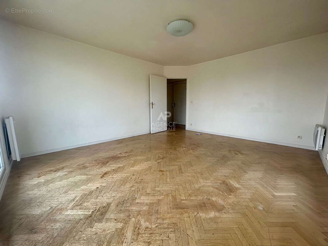 Appartement à CARRIERES-SOUS-POISSY