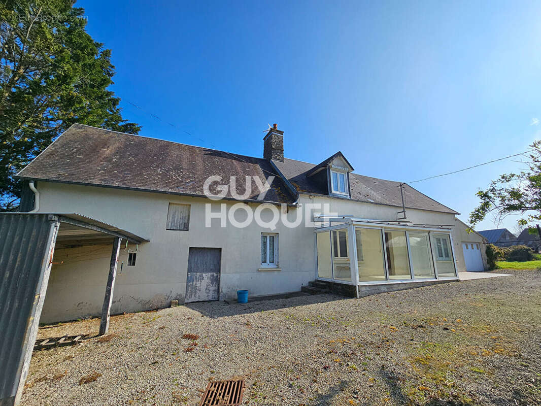 Maison à PICAUVILLE