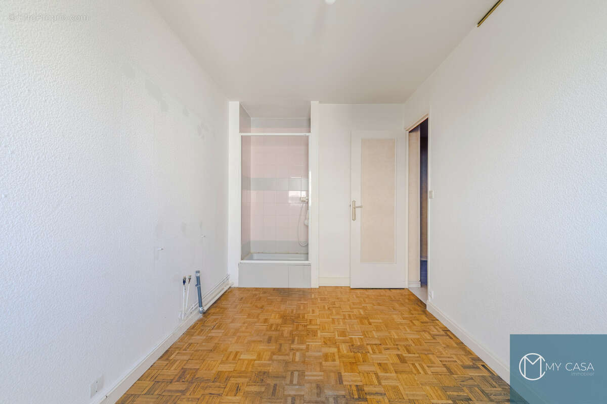 Appartement à OULLINS
