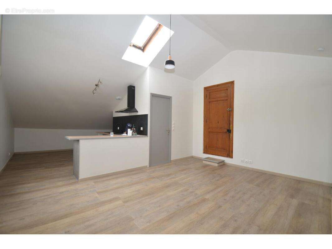 Appartement à MOULIN-NEUF