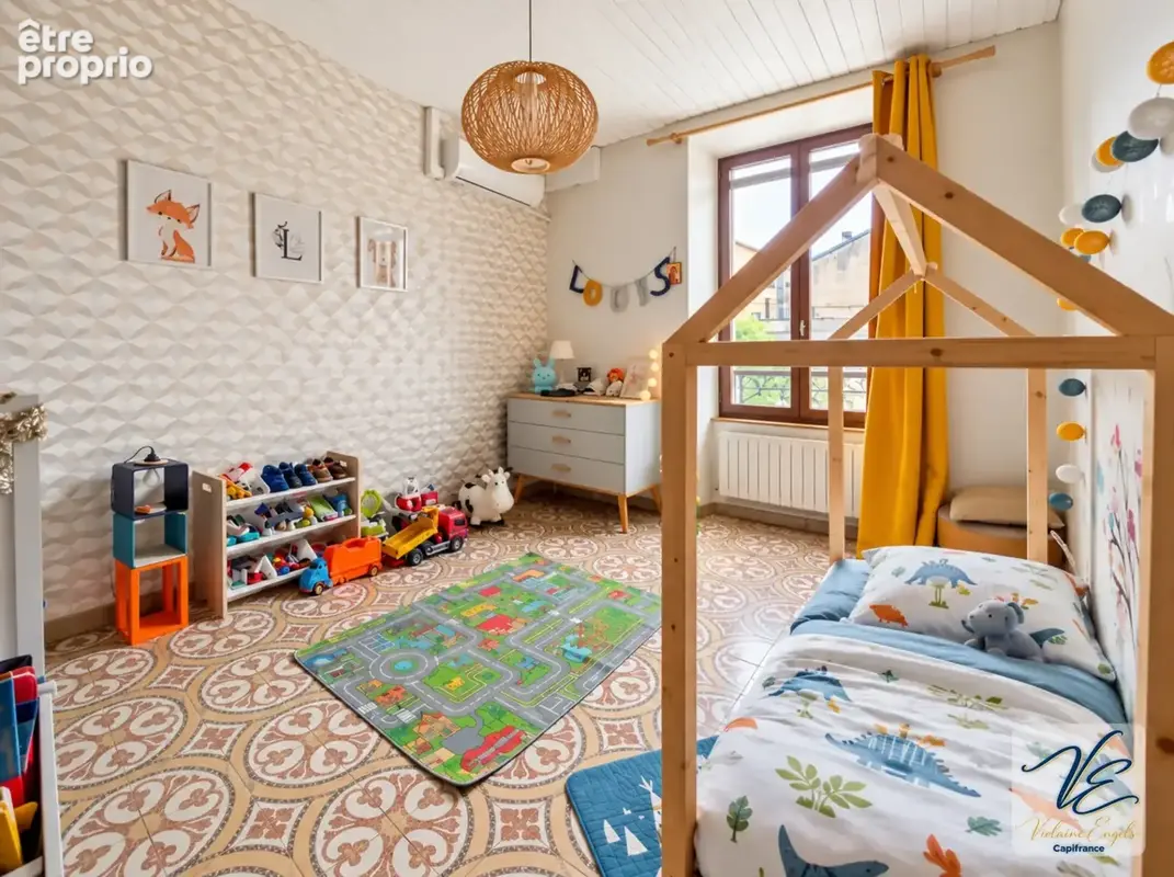 À azille – maison bourgeoise rénovée de 259 m² avec 5 chambres, jardin piscinable, puits et garage - photo 20