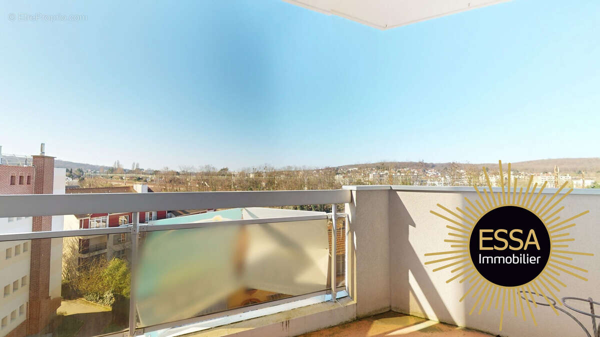 Appartement à CHAVILLE