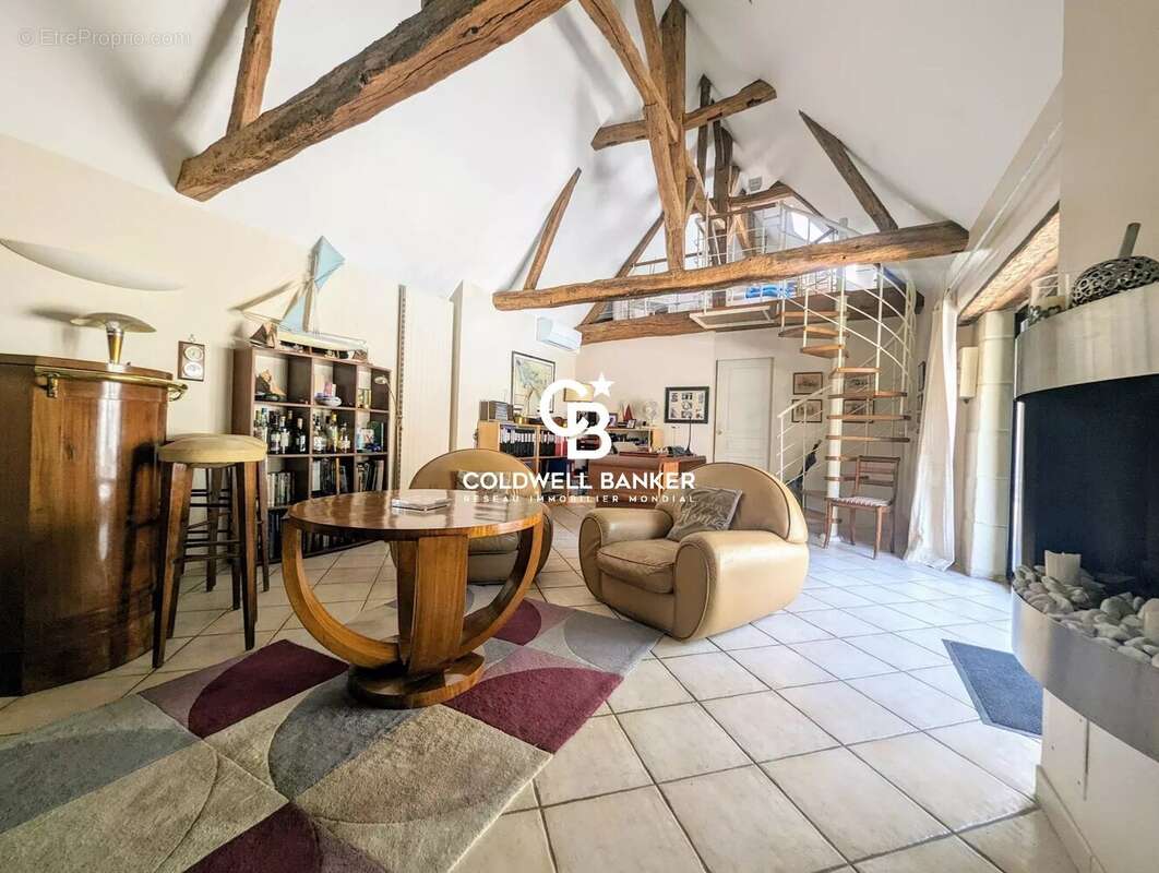 Maison à JOUE-LES-TOURS