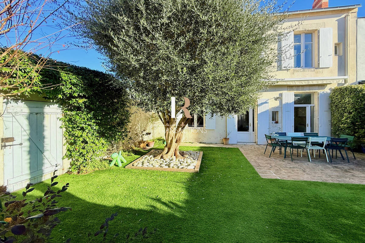 Maison à LA ROCHELLE