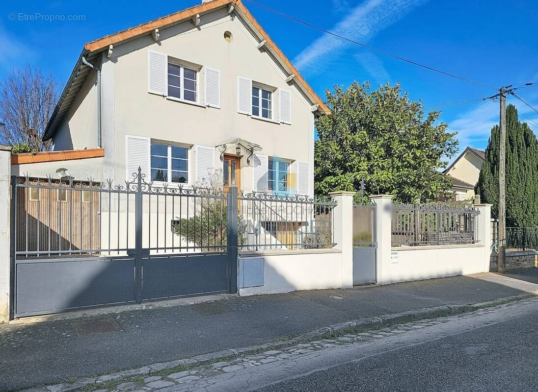 Maison à BRUNOY