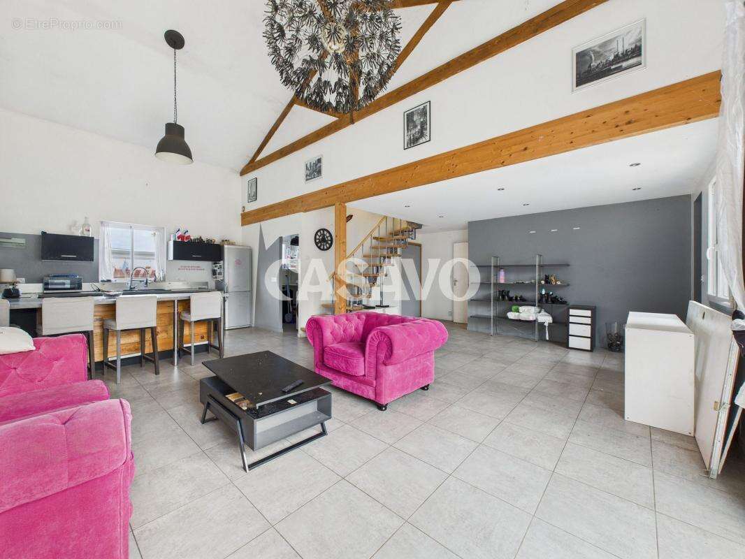 Maison à VILLENAVE-D'ORNON