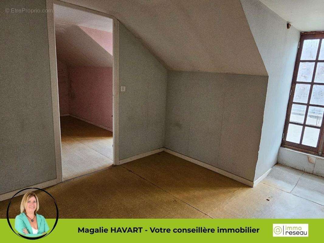 Maison à MEZIERES-EN-BRENNE