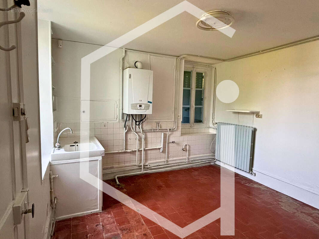 Maison à COSNE-COURS-SUR-LOIRE