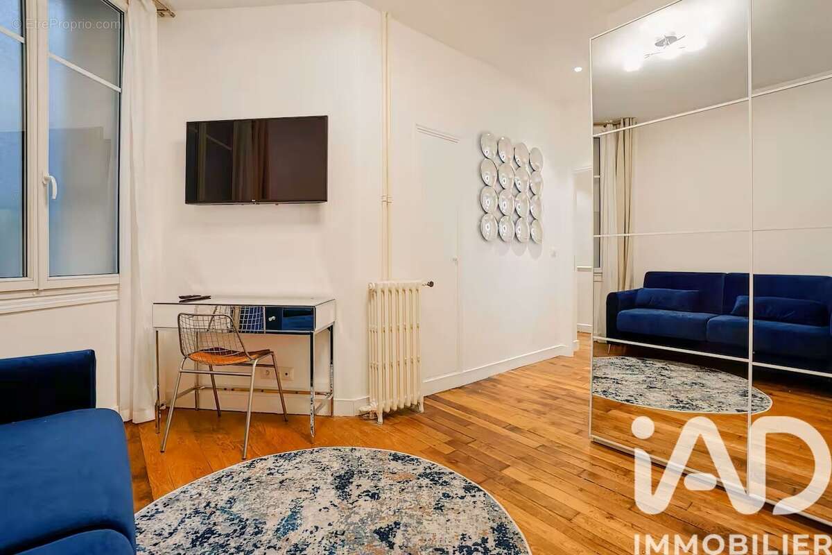 Photo 4 - Appartement à PARIS-7E
