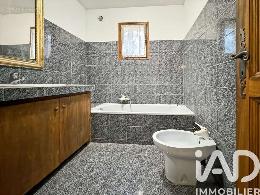 Photo 7 - Maison à SAINT-ETIENNE-DU-GRES