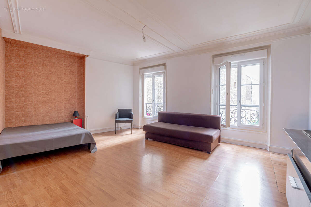 Appartement à PARIS-11E