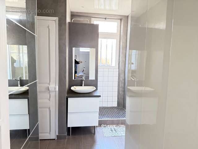 Appartement à MAISONS-ALFORT