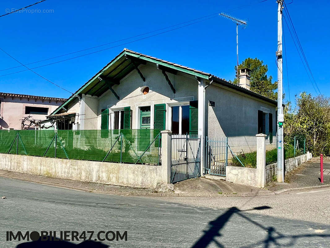 Maison à CLAIRAC