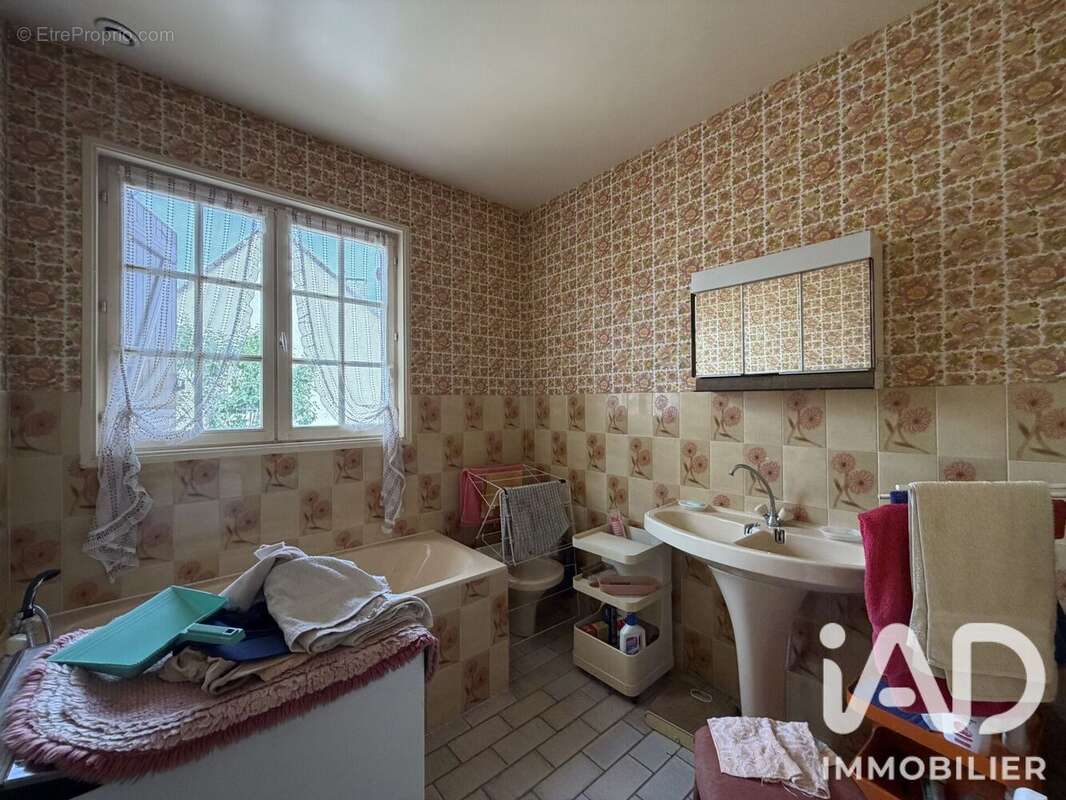Maison 96 m² à Nesle  - photo 9