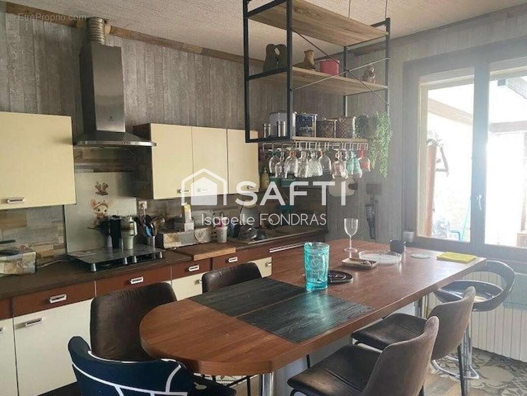 Photo 3 - Maison à SAINT-QUENTIN