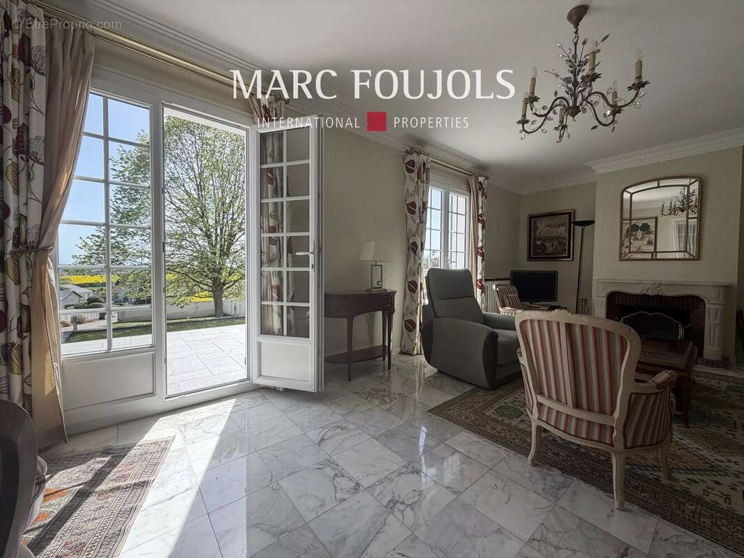 Maison à RIBECOURT-DRESLINCOURT