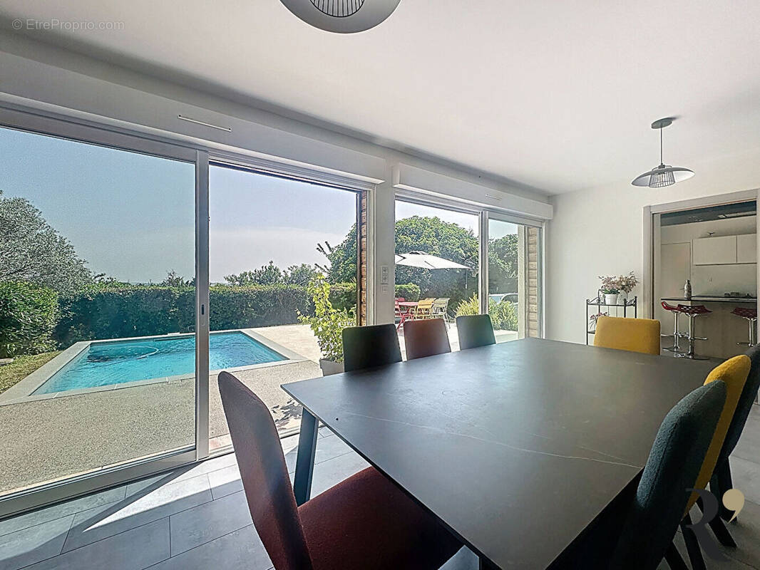 Maison à DREMIL-LAFAGE